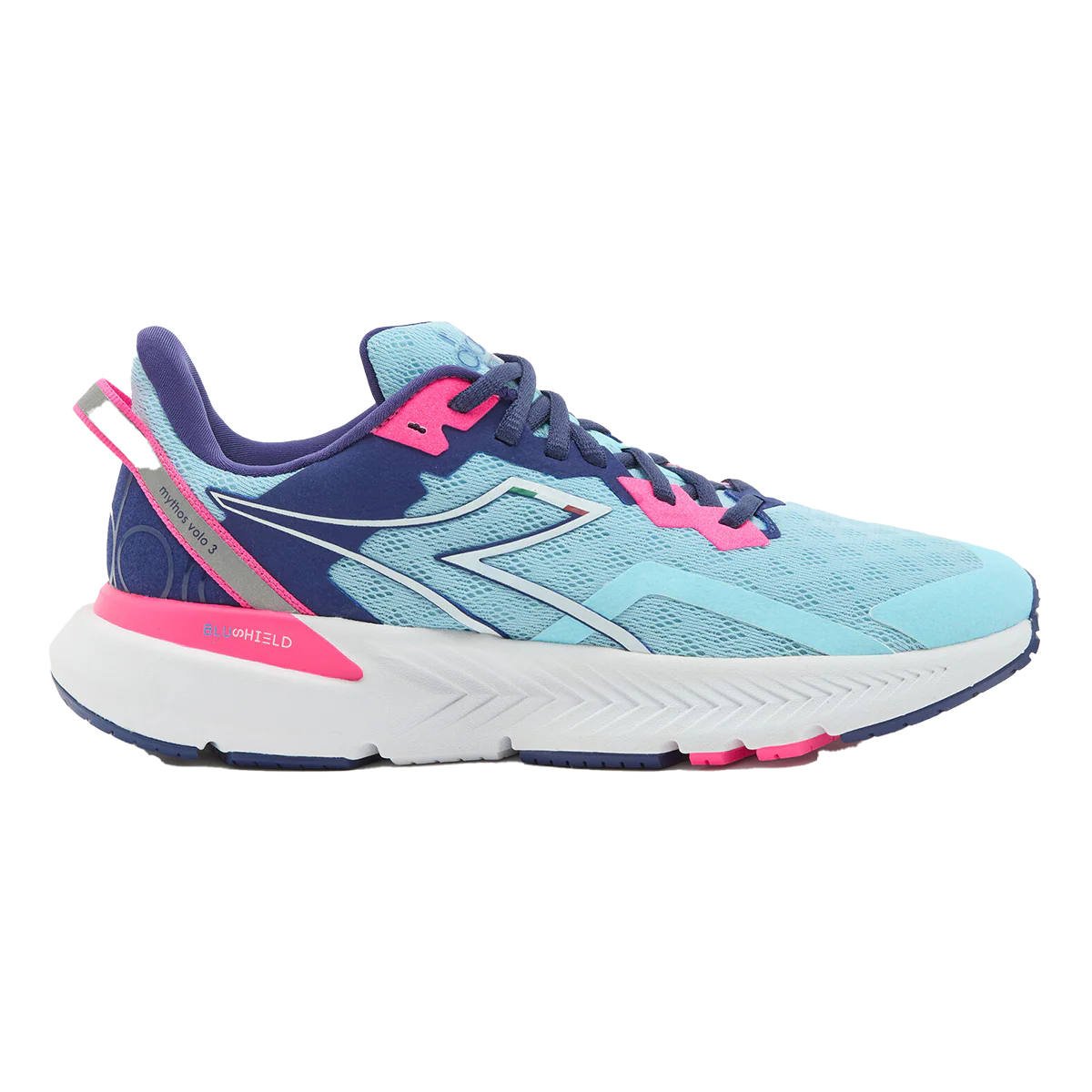 Women's Diadora Mythos Blushield Volo 3, Bright Baby Blue/Blueprint, 7 B Medium