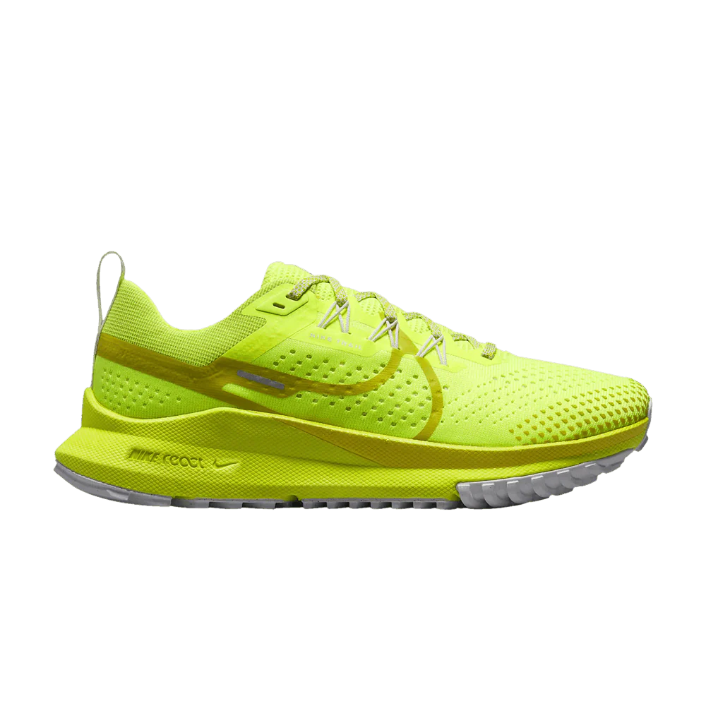 Women's Nike Pegasus Trail 4, Volt/Bright Cactus-Black, 6.5 B Medium