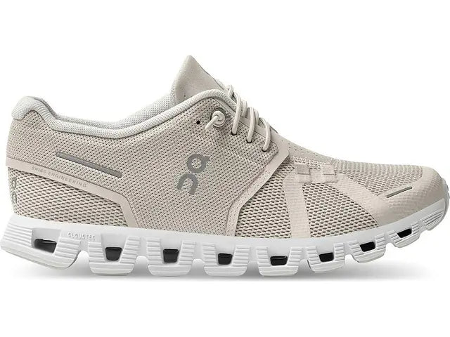 Women's On Cloud 5, Pearl/White, 9.5 B Medium