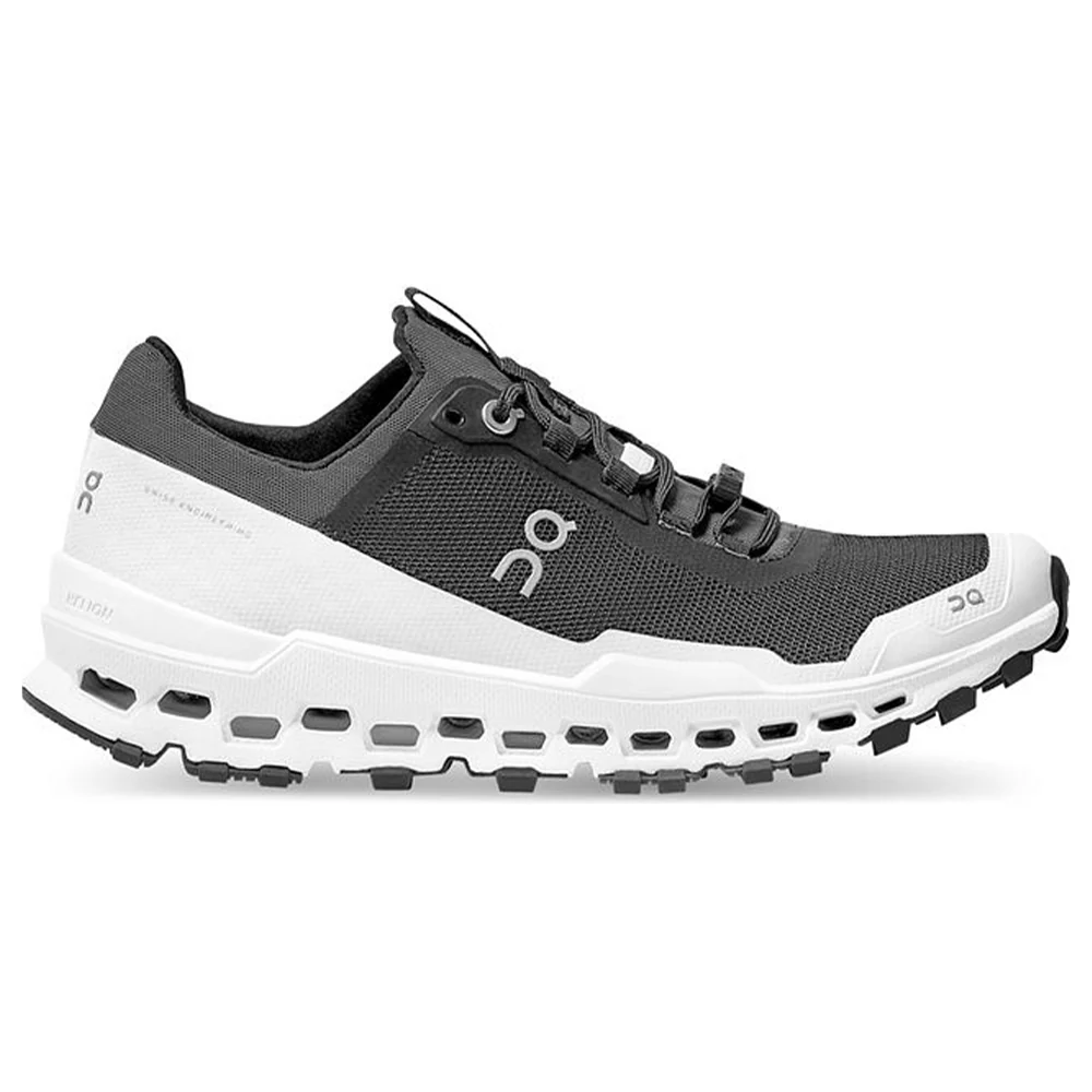 Women's On Cloudultra, Black/White, 7.5 B Medium